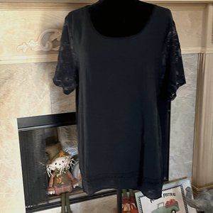 pretty Black top with lacy flowery sleeves